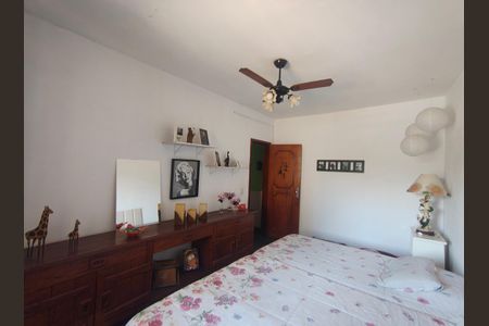 Casa de condomínio à venda com 345m², 4 quartos e 2 vagasQuarto 2