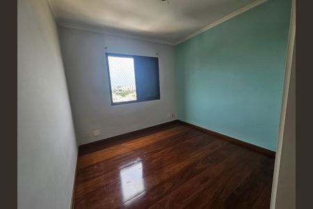 Apartamento à venda com 100m², 2 quartos e 2 vagasQuarto