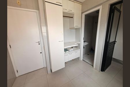 Apartamento à venda com 100m², 2 quartos e 2 vagasÁrea de Serviço