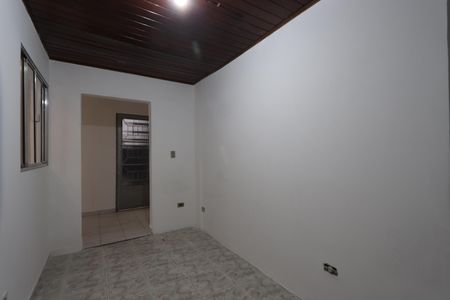Sala de casa para alugar com 2 quartos, 70m² em Parque Santa Madalena, São Paulo