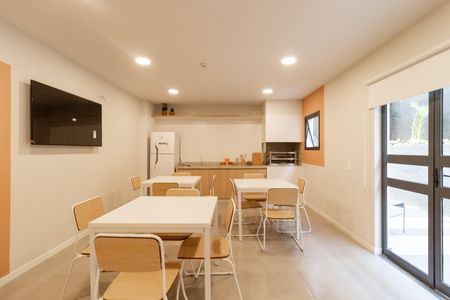 Apartamento para alugar com 24m², 1 quarto e sem vagaÁrea comum - Churrasqueira