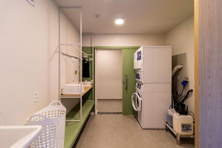 Apartamento para alugar com 24m², 1 quarto e sem vaga Apartamento para alugar com 24m², 1 quarto e sem vagaÁrea comum - Lavanderia
