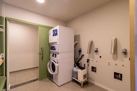 Apartamento para alugar com 24m², 1 quarto e sem vaga Apartamento para alugar com 24m², 1 quarto e sem vagaÁrea comum - Lavanderia