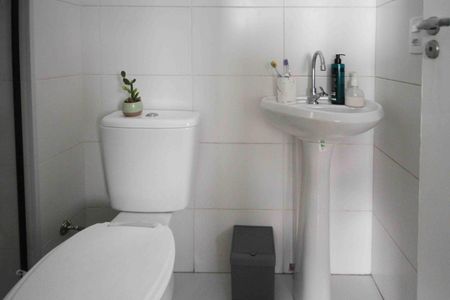 Apartamento para alugar com 32m², 2 quartos e sem vagaBanheiro