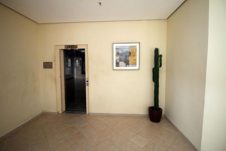 Apartamento à venda com 70m², 3 quartos e 1 vagaÁrea comum - Elevador