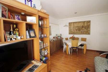 Sala de apartamento à venda com 3 quartos, 70m² em Vila da Penha, Rio de Janeiro