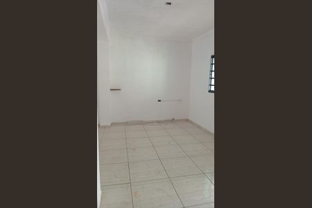 Banheiro de casa de condomínio para alugar com 3 quartos, 110m² em Vila Mangalot, São Paulo