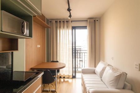 Sala/Cozinha de apartamento para alugar com 1 quarto, 27m² em Centro, Curitiba