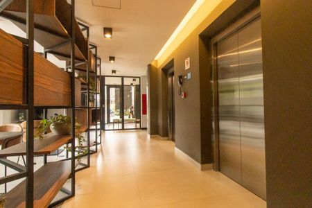 Apartamento para alugar com 27m², 1 quarto e sem vaga Apartamento para alugar com 27m², 1 quarto e sem vagaHall de entrada