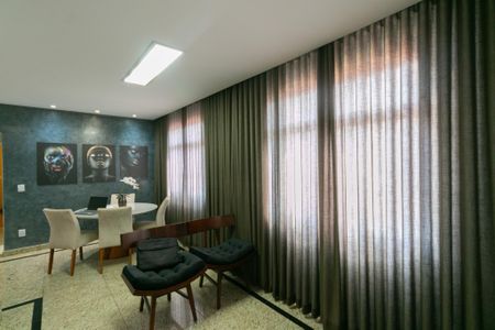 Apartamento para alugar com 3 quartos, 179m² em Itapoã, Belo Horizonte