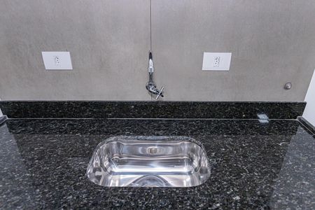 Sala, cozinha e área de serviço de apartamento para alugar com 1 quarto, 32m² em Brasilândia, São Paulo