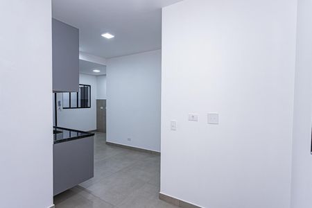 Sala, cozinha e área de serviço de apartamento para alugar com 1 quarto, 32m² em Brasilândia, São Paulo