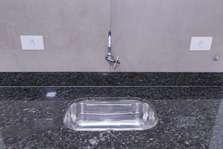 Sala, cozinha e área de serviço de apartamento para alugar com 1 quarto, 32m² em Brasilândia, São Paulo