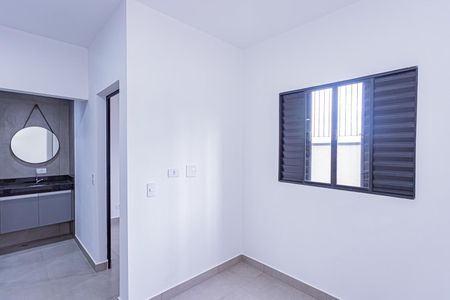 Sala, cozinha e área de serviço de apartamento para alugar com 1 quarto, 32m² em Brasilândia, São Paulo