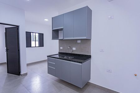Sala, cozinha e área de serviço de apartamento para alugar com 1 quarto, 32m² em Brasilândia, São Paulo