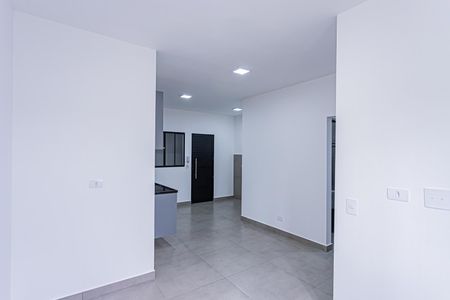 Sala/Cozinha de apartamento para alugar com 1 quarto, 32m² em Brasilândia, São Paulo