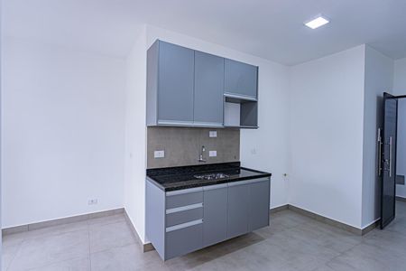 Sala, cozinha e área de serviço de apartamento para alugar com 1 quarto, 32m² em Brasilândia, São Paulo