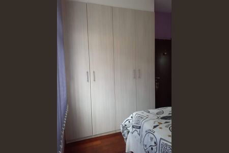 Quarto de apartamento para alugar com 4 quartos, 176m² em Santa Efigênia, Belo Horizonte