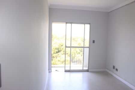 Sala  de apartamento para alugar com 2 quartos, 60m² em Vila Leonor, Guarulhos