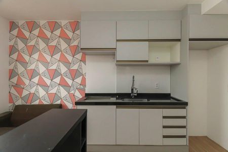 Sala/Cozinha de apartamento para alugar com 1 quarto, 26m² em Cidade Satelite Santa Barbara, São Paulo