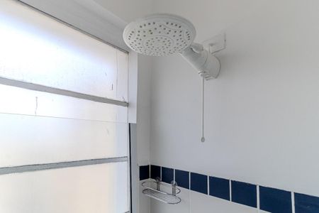 Banheiro de kitnet/studio para alugar com 1 quarto, 34m² em Centro Histórico de São Paulo, São Paulo