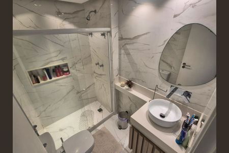 Apartamento à venda com 115m², 3 quartos e 2 vagas Apartamento à venda com 115m², 3 quartos e 2 vagasBanheiro