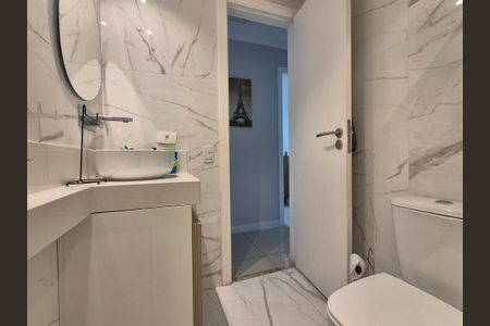 Apartamento à venda com 115m², 3 quartos e 2 vagas Apartamento à venda com 115m², 3 quartos e 2 vagasBanheiro