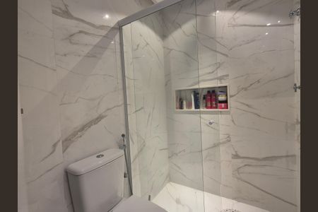 Apartamento à venda com 115m², 3 quartos e 2 vagas Apartamento à venda com 115m², 3 quartos e 2 vagasBanheiro