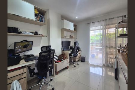 Apartamento à venda com 115m², 3 quartos e 2 vagas Apartamento à venda com 115m², 3 quartos e 2 vagasQuarto 1