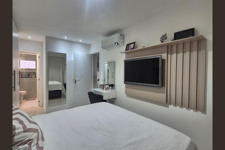 Apartamento à venda com 115m², 3 quartos e 2 vagas Apartamento à venda com 115m², 3 quartos e 2 vagasSuíte