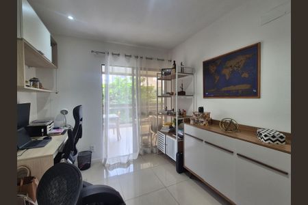 Apartamento à venda com 115m², 3 quartos e 2 vagas Apartamento à venda com 115m², 3 quartos e 2 vagasQuarto 1
