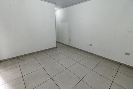 Sala de casa para alugar com 2 quartos, 77m² em Vila Franca, São Paulo