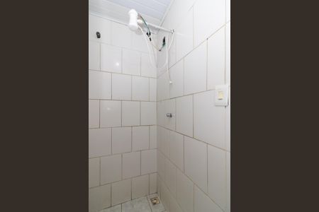 Banheiro de casa para alugar com 1 quarto, 38m² em Praça Seca, Rio de Janeiro