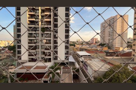 Vista Sala de apartamento para alugar com 1 quarto, 79m² em Centro, Campinas