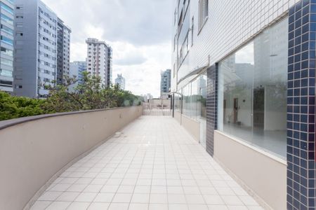 Apartamento à venda com 83m², 3 quartos e 2 vagas Apartamento à venda com 83m², 3 quartos e 2 vagasÁrea comum