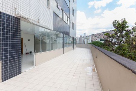 Apartamento à venda com 83m², 3 quartos e 2 vagas Apartamento à venda com 83m², 3 quartos e 2 vagasÁrea comum