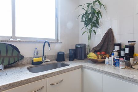 Apartamento à venda com 83m², 3 quartos e 2 vagas Apartamento à venda com 83m², 3 quartos e 2 vagasCozinha