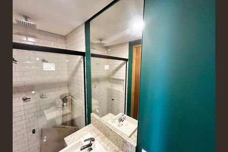 Apartamento para alugar com 63m², 2 quartos e 1 vaga Apartamento para alugar com 63m², 2 quartos e 1 vagaBanheiro