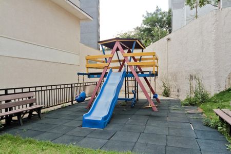 Casa de condomínio à venda com 87m², 2 quartos e 2 vagasÁrea comum - Playground