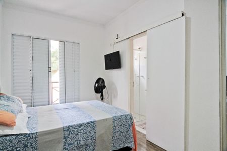 Casa de condomínio à venda com 87m², 2 quartos e 2 vagasSuíte 2