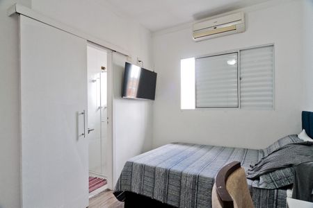 Casa de condomínio à venda com 87m², 2 quartos e 2 vagasSuíte 1