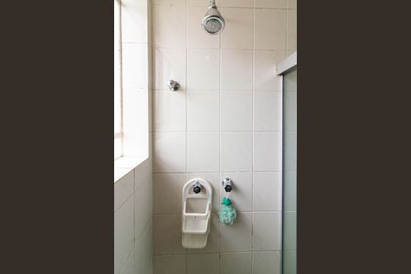 Casa à venda com 450m², 4 quartos e 15 vagas Casa à venda com 450m², 4 quartos e 15 vagasBanheiro da Suíte 2