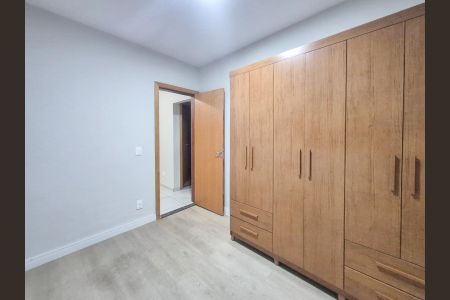 Quarto 3 de apartamento para alugar com 3 quartos, 57m² em Salgado Filho, Belo Horizonte