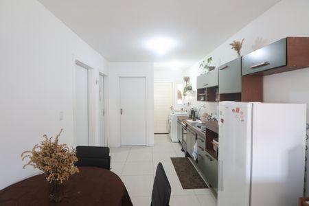 Casa de condomínio à venda com 50m², 2 quartos e 1 vagaCozinha e Área de Serviço