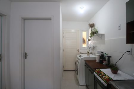 Casa de condomínio à venda com 50m², 2 quartos e 1 vagaCozinha e Área de Serviço