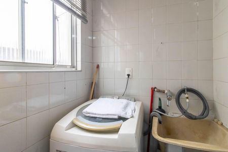 Apartamento à venda com 55m², 2 quartos e 1 vaga Apartamento à venda com 55m², 2 quartos e 1 vagaÁrea de Serviço