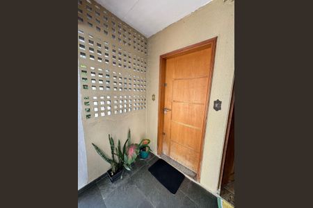 Entrada de apartamento para alugar com 2 quartos, 55m² em Jardim Tranquilidade, Guarulhos