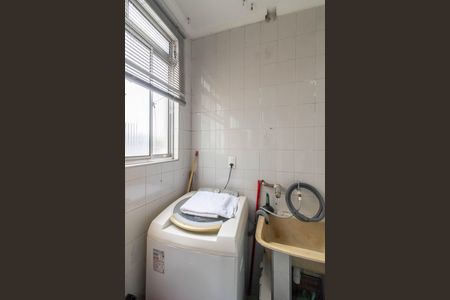 Apartamento à venda com 55m², 2 quartos e 1 vaga Apartamento à venda com 55m², 2 quartos e 1 vagaÁrea de Serviço