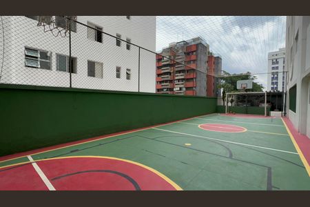 Apartamento à venda com 117m², 3 quartos e 2 vagas Apartamento à venda com 117m², 3 quartos e 2 vagasQuadra