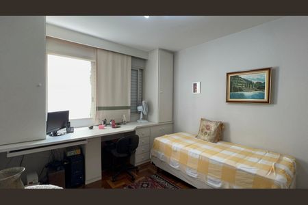 Apartamento à venda com 117m², 3 quartos e 2 vagas Apartamento à venda com 117m², 3 quartos e 2 vagasQuarto 2